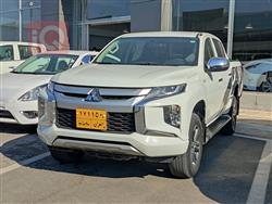 ميتسوبيشي L200